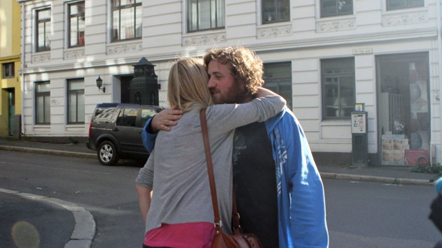 Ronny Brede Aase og Hannah Miriam Kolås. (Foto: Katrine Opdahl, NRK P3)