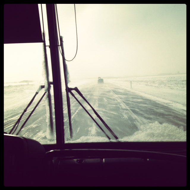 1Enslavedpå vei UT av snøstorm North Dakota photo Grutle