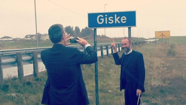 Giske og Stoltenberg på tur